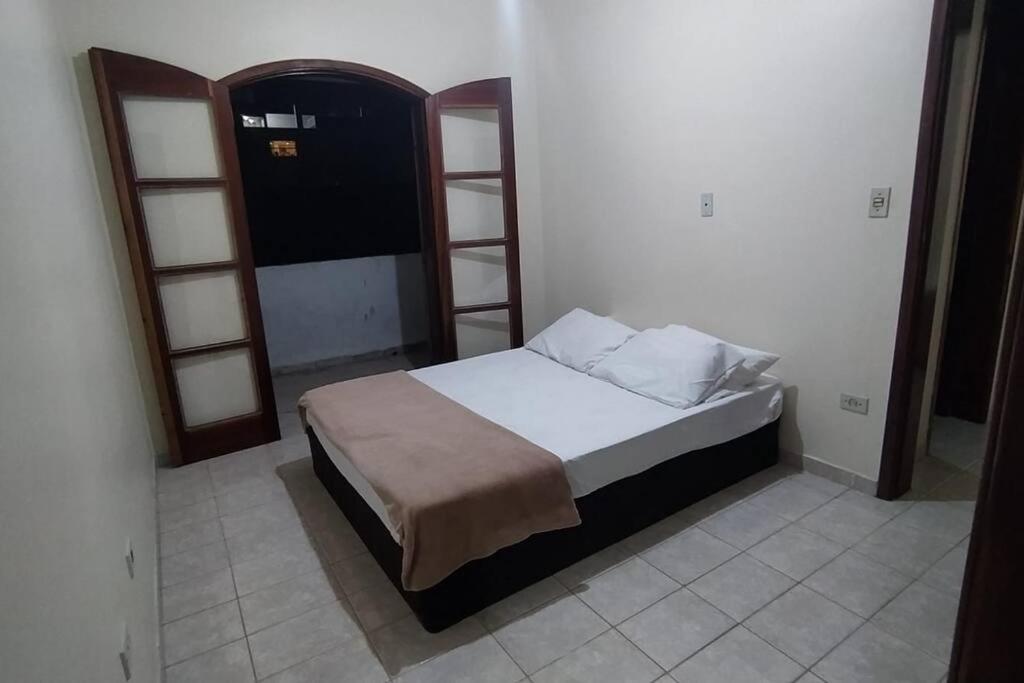 Apto Arejado Itagua Apartment