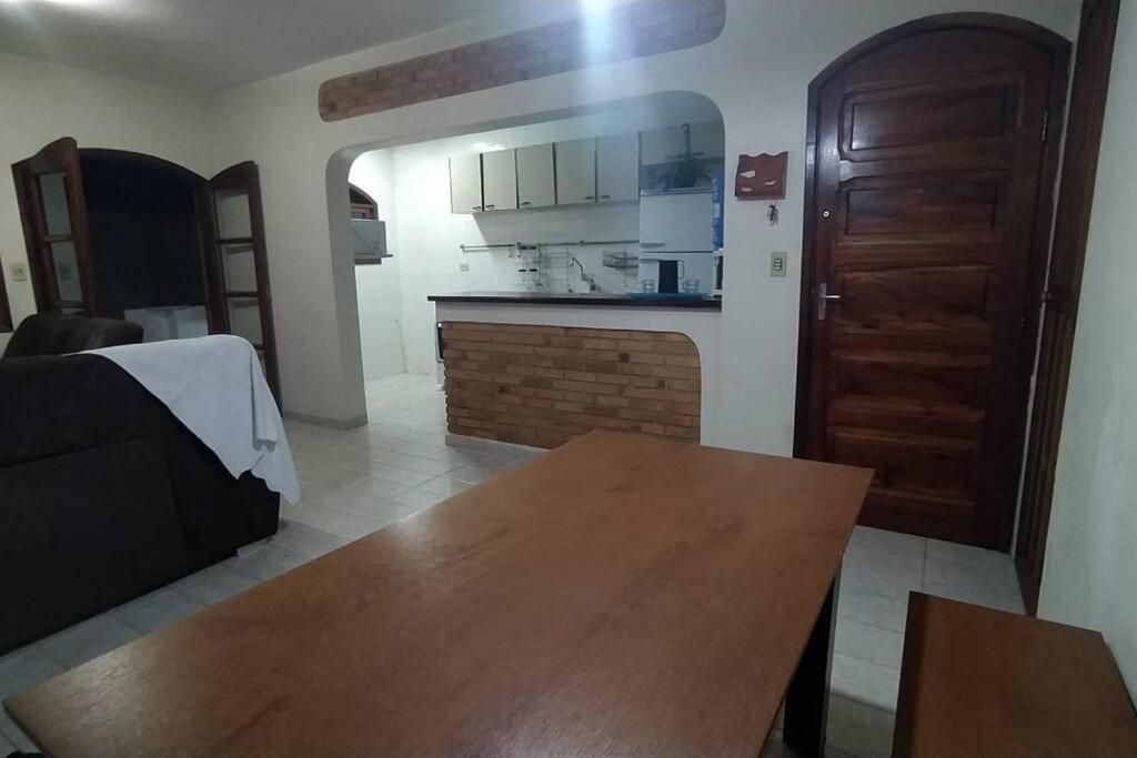 Apto Arejado Itagua Apartamento